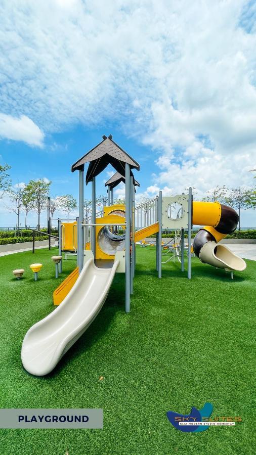 Sky Suites @ Klia Kota Warisan Sepang Exteriör bild